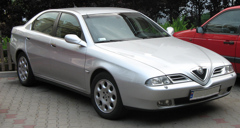 Illustration for article titled Could it have succeeded in America: Alfa Romeo 166